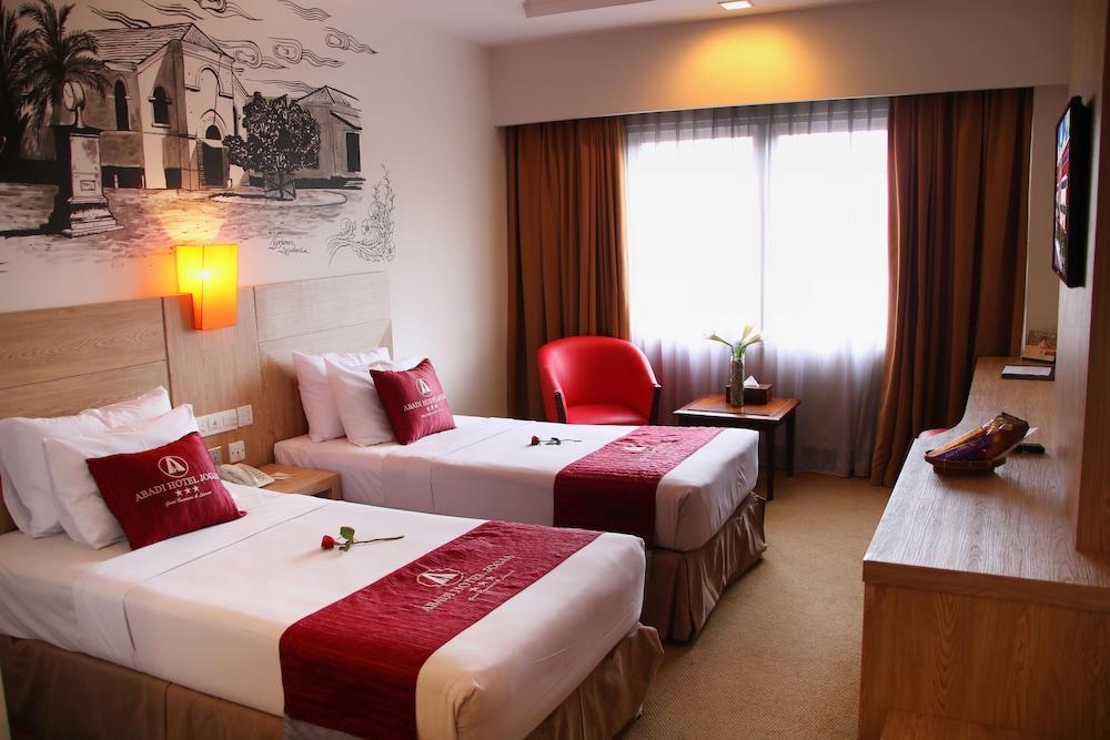 Abadi Hotel Malioboro Yogyakarta By Tritama Hospitality Экстерьер фото